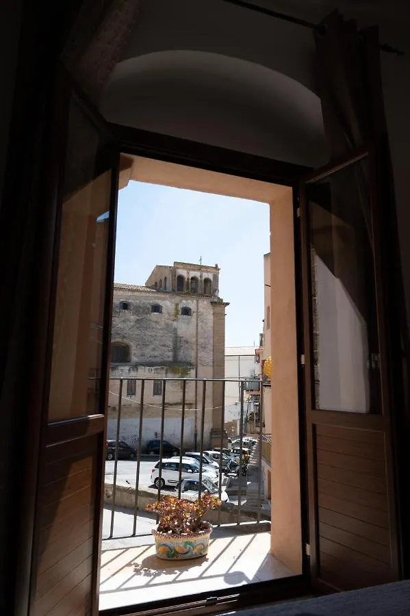 Giulietta Normanna Villa Sciacca Italy